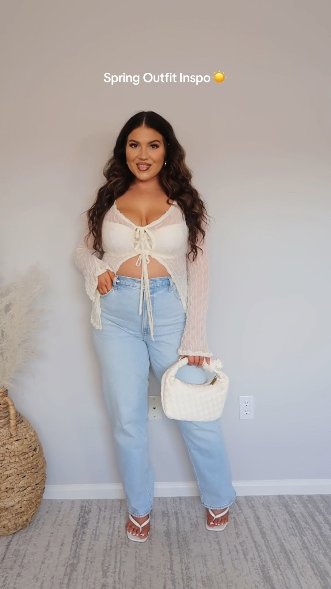 Amazon Spring Outfit Inspo! 🌞 perfect for any brunch vibes or a day party! Jeans are A&F and I’m wearing a 31R 🦋

Make sure to “heart” and follow for more Spring looks!

#LTKSeasonal #LTKfindsunder50 #LTKmidsize