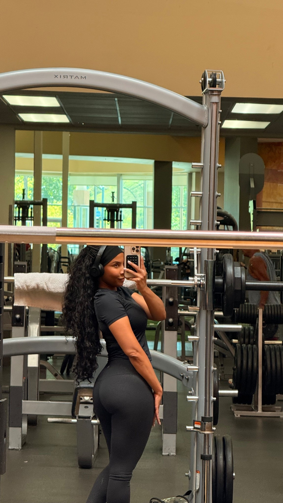 Leg Day workout Outfit 🖤

#LTKfitnessgoals #LTKActive #LTKootd