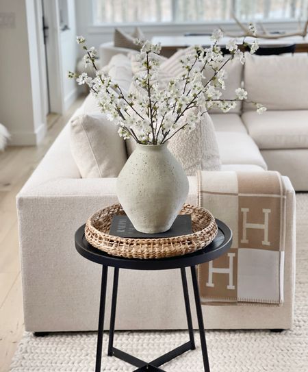 HOME \ vase and florals for spring!

Decor
Living room 
Walmart 

#LTKSeasonal #LTKhome #LTKfindsunder100