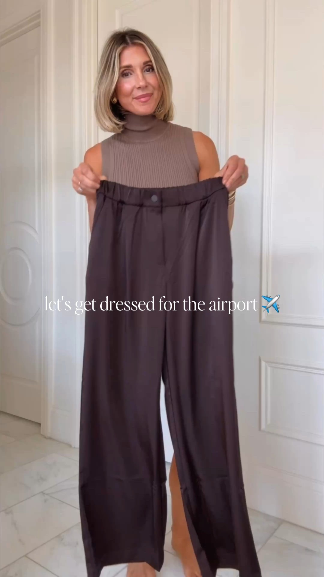 Airport travel outfit that isn't sweats. I'm wearing size xs in pants and tops 

Cellajaneblogg