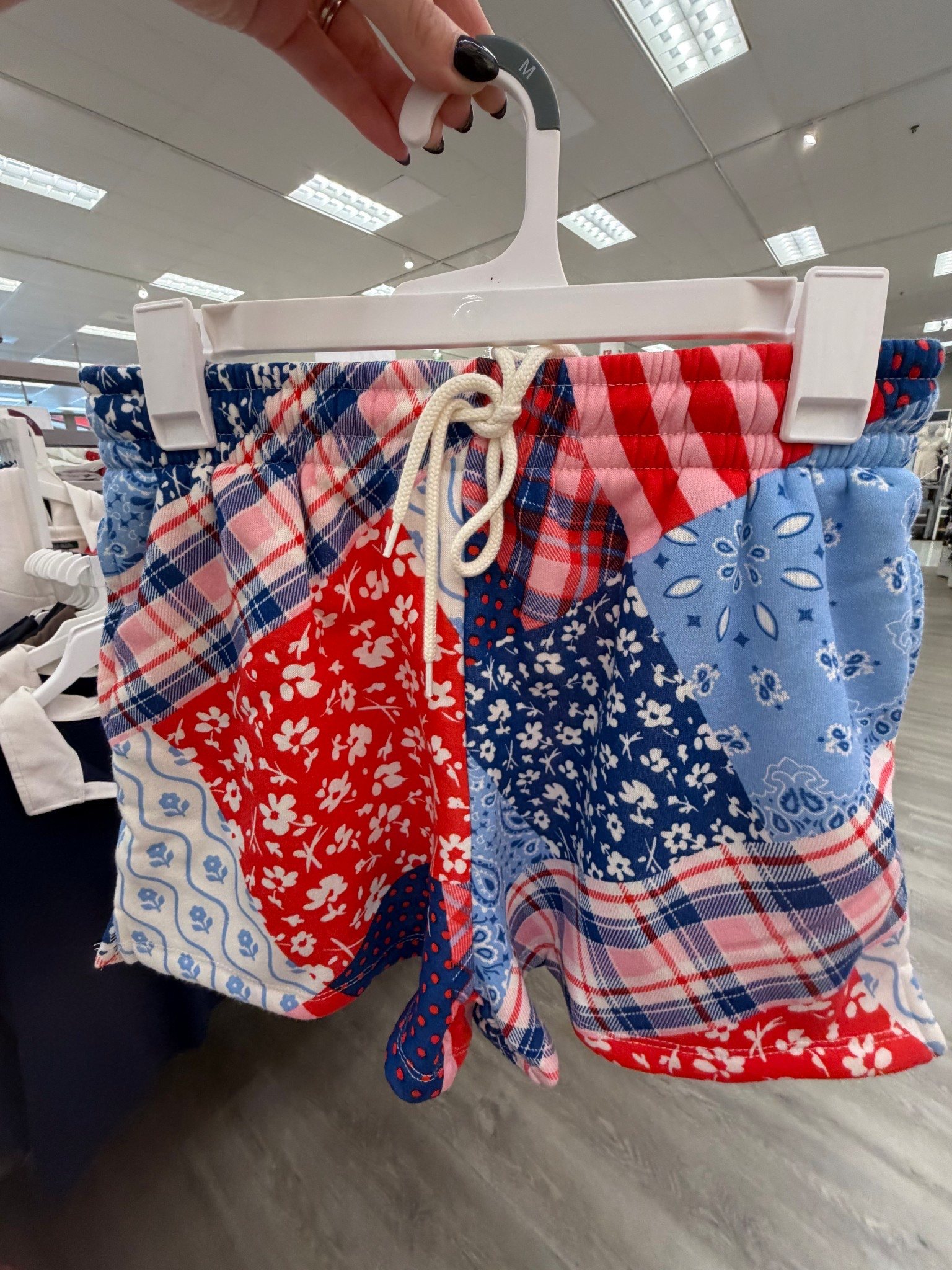 Cutest shorts! 

#LTKFestival #LTKdayinmylife #LTKootd