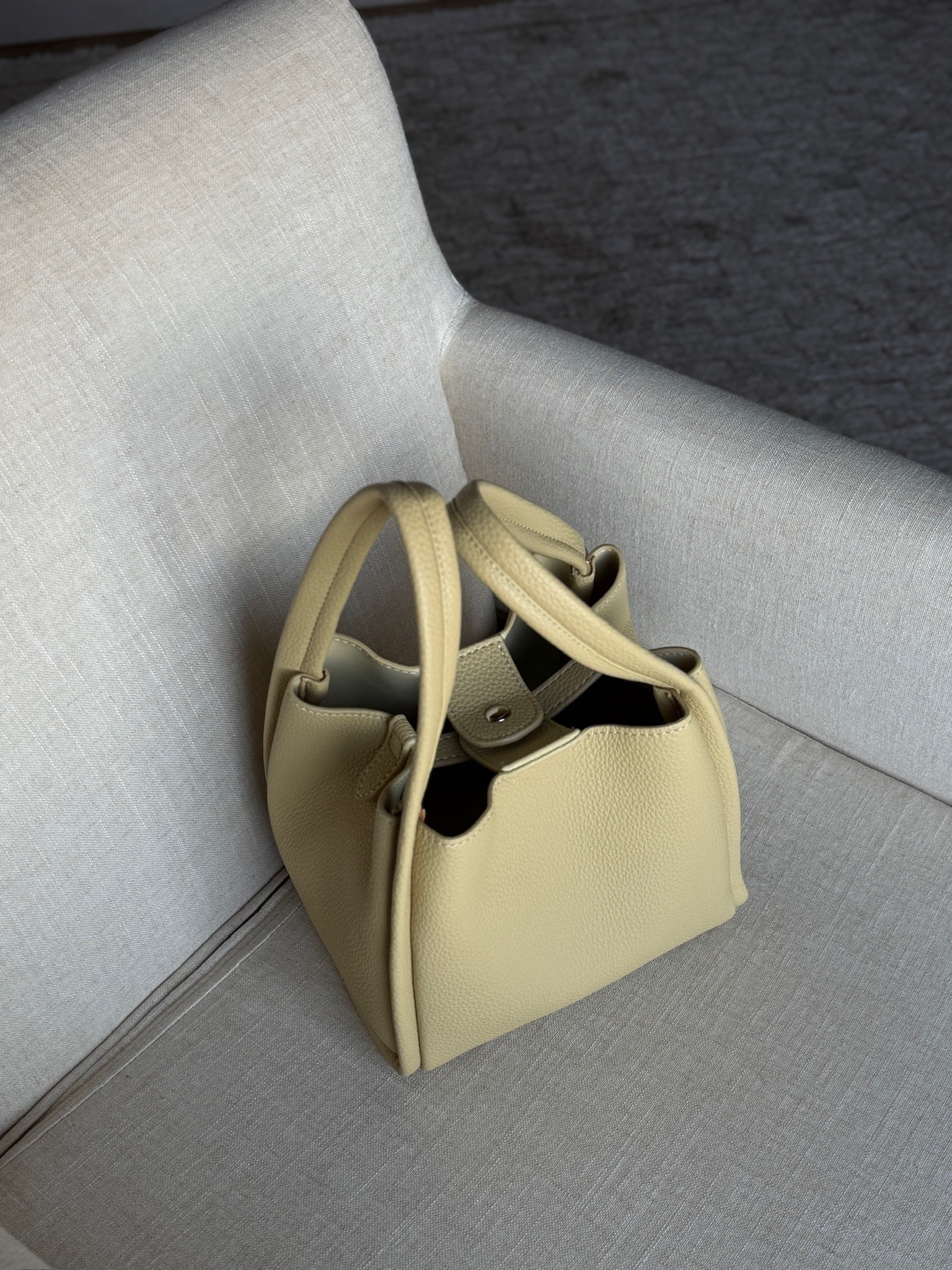 The perfect spring/summer purse!! So impressed with the quality!! 

amazon fashion, amazon finds, affordable fashion finds, budget friendly fashion finds, spring fashion, seasonal fashion 

#LTKSeasonal