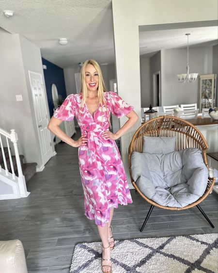 Summer Floral Midi Dress
💗 this dress fits so beautifully 
💗 very feminine and flattering 
💖wearing size small 

#LTKVideo #LTKFindsUnder50 #LTKStyleTip