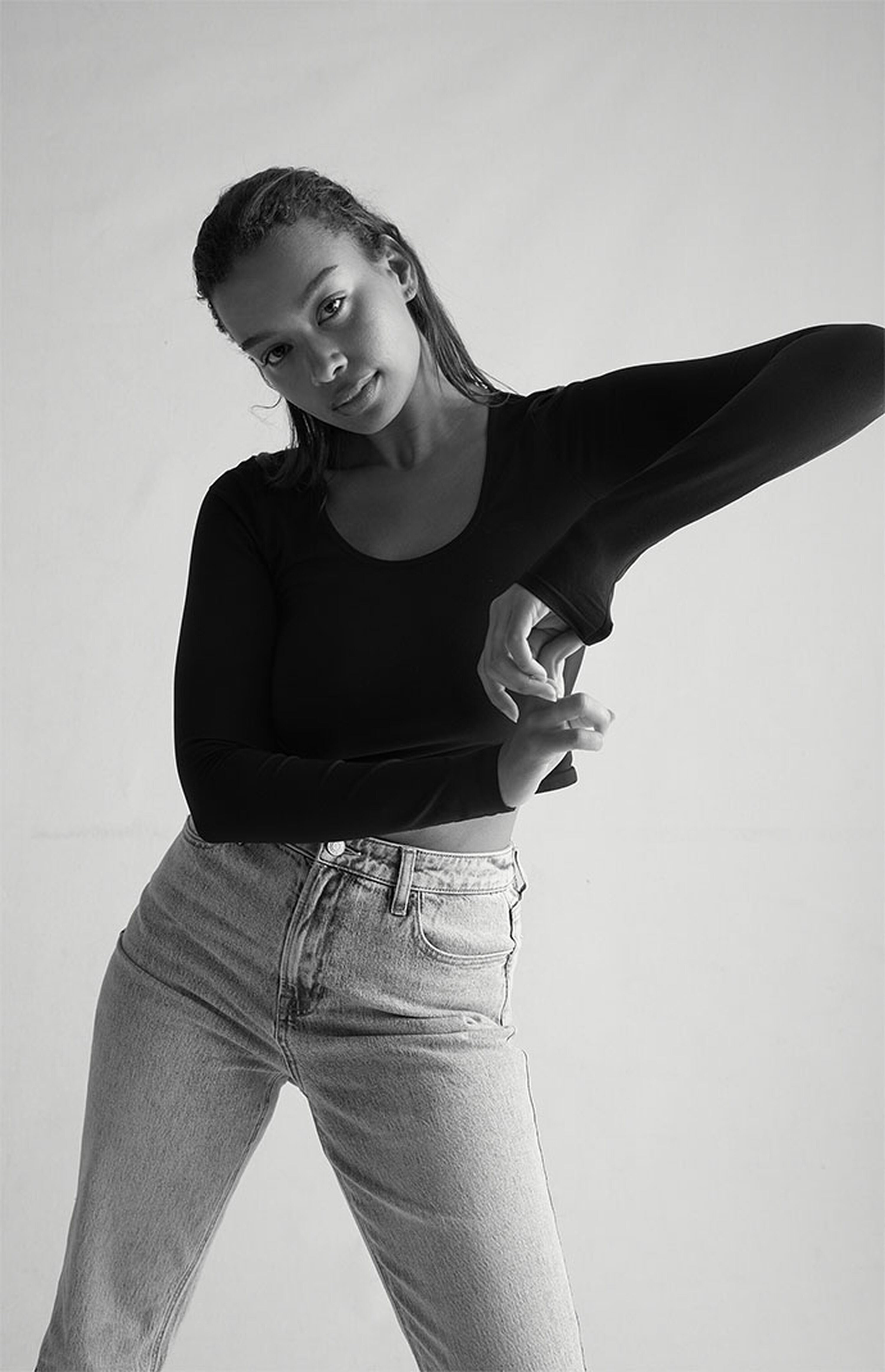 Contour Seamless Cropped Long Sleeve T-Shirt | PacSun