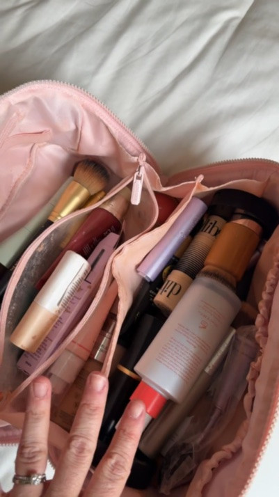 The best bag for everyday or travel!

#LTKTravel #LTKmomlife #LTKBeauty