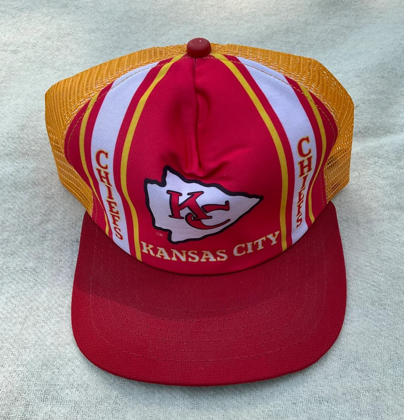 Vintage 1990s NFL Kanas City Chiefs Snap Back Trucker Hat - Etsy | Etsy (US)