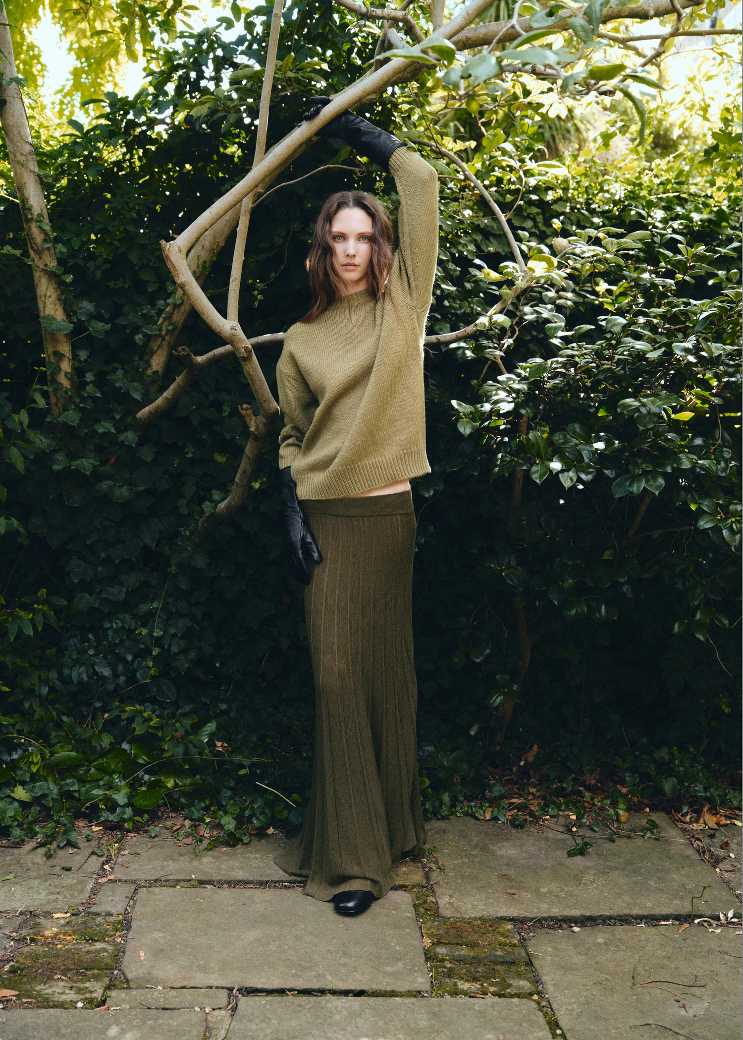 Pleated knit skirtCurrent price [£ 49.99 ]£ 49.99Select a colourKhaki | MANGO (UK)