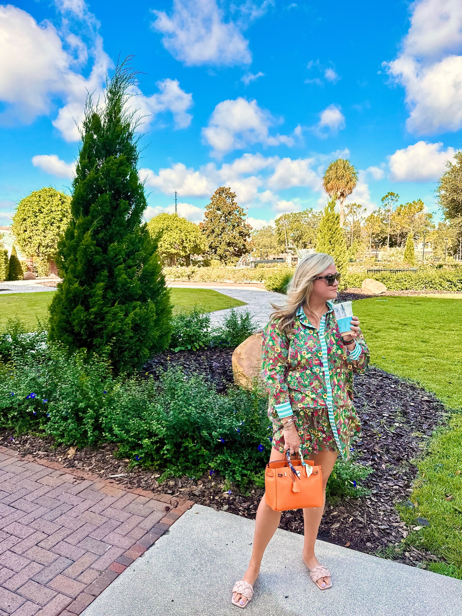 Paired the Buru Everyday Shorts with the matching Shirtdress to create a comfy matching set

#LTKtravel #LTKstyletip #LTKitbag