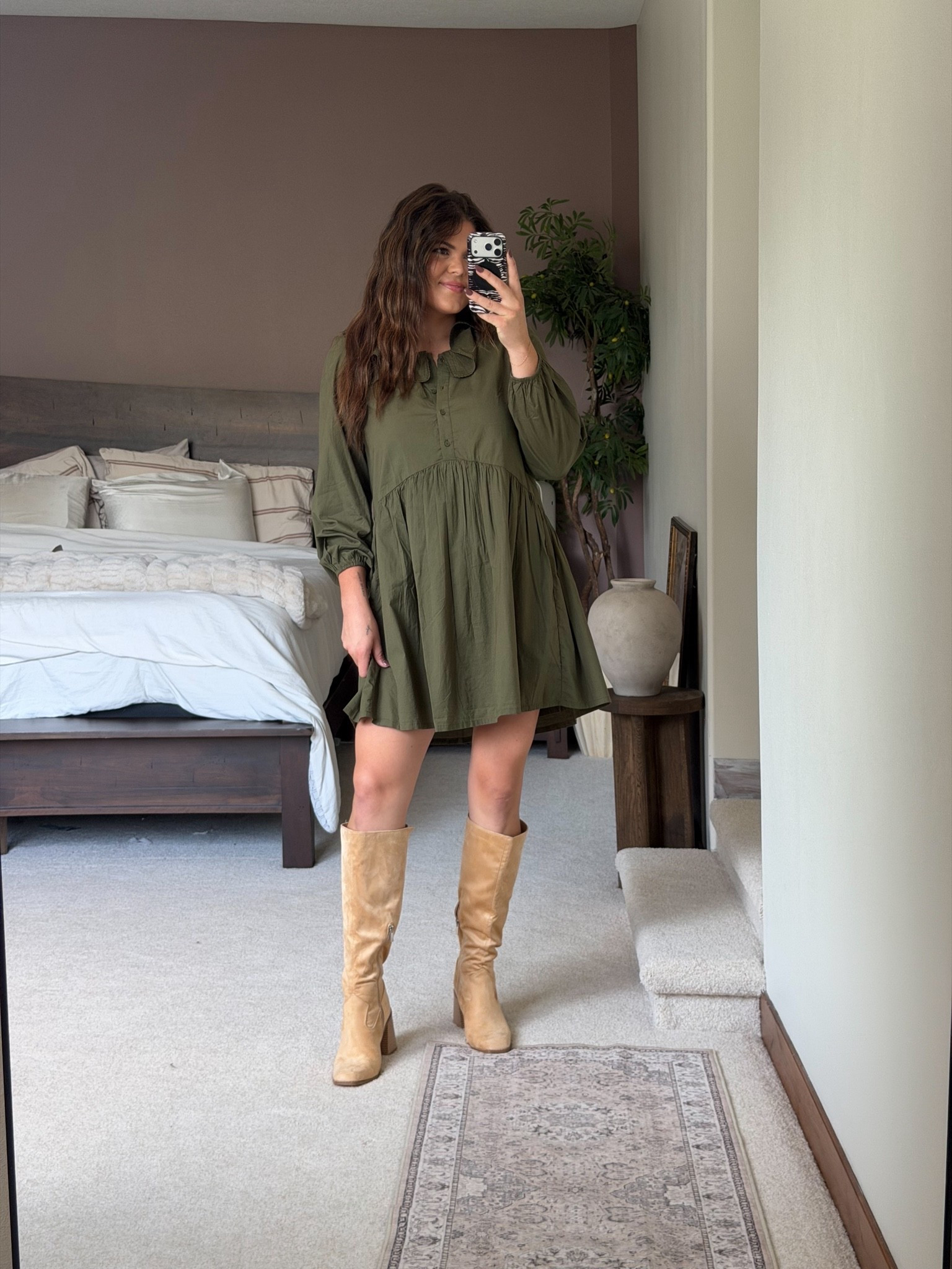 Fall dress from Old Navy size large. Perfect for teacher or family photos

Midsize, size 12, size 14, mom style, curvy outfit, thick tummy approved

#LTKootd #LTKMidsize #LTKgrwm
