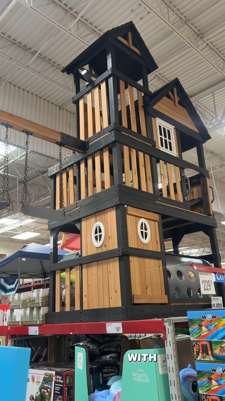 POV: I went to Sam’s Club for groceries and walked out planning my whole backyard instead 😂🌸
Because why does Sam’s have the CUTEST swings + flower planters right now?! Perfect for busy moms who want their home to feel cute without doing the most.

If you’ve been wanting to upgrade your backyard for spring/summer, this is your sign 💕