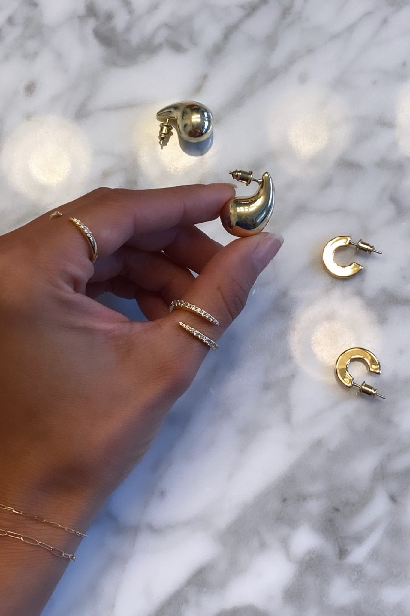 My current jewelry lineup from pavoi! 

#LTKGiftGuide #LTKMostLoved #LTKSeasonal