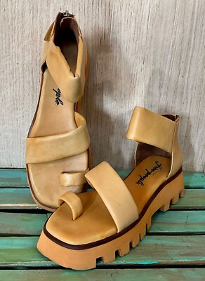 Free People Maddox Platform Lug Sole Sandal Puffy Gold Leather Zip 38.5/8.5 NEW | eBay IE