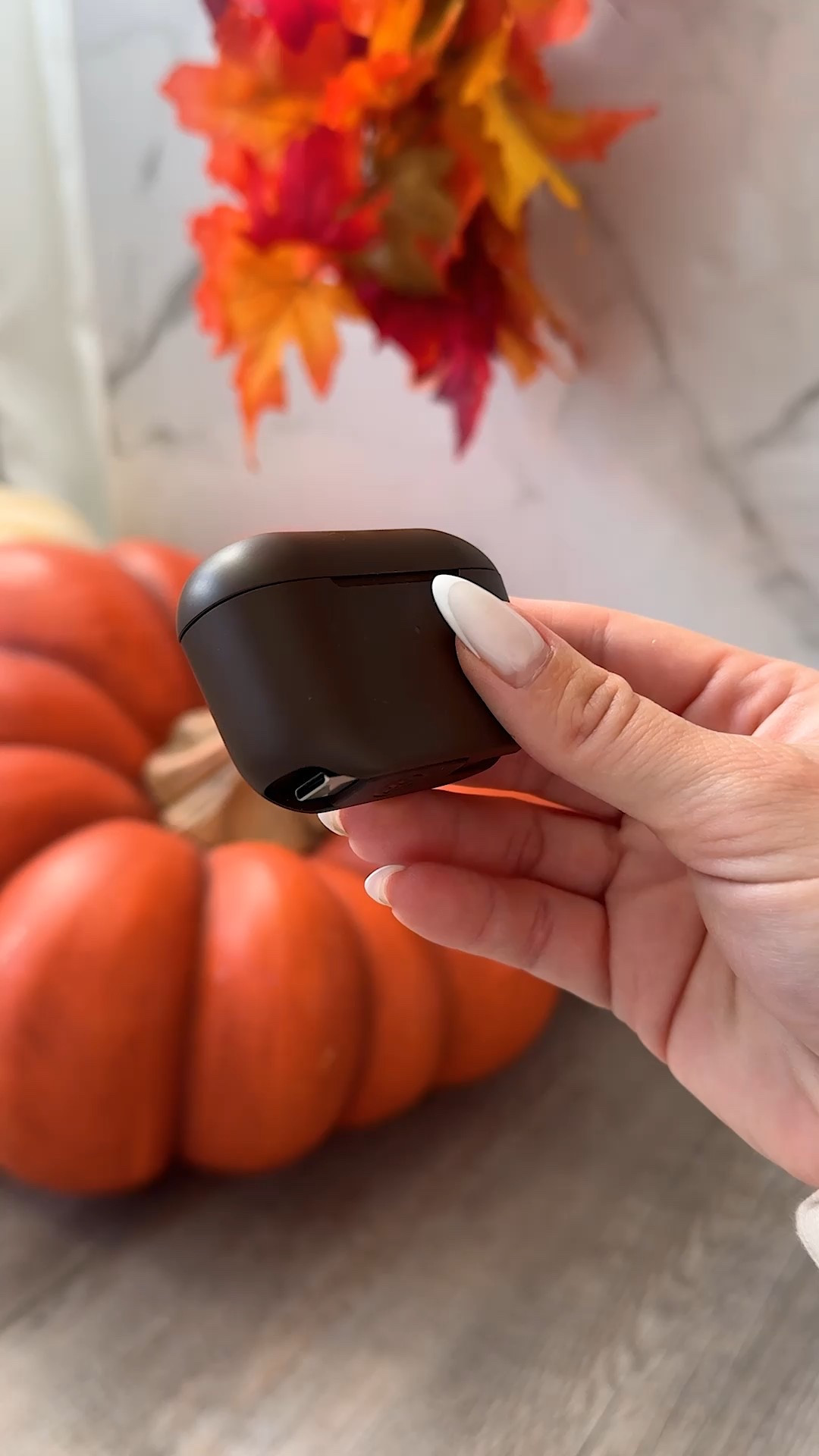 When your headphones match the fall vibe 🍂🎧 warm tones and cozy playlists 🧸 

fall headphones, autumn headphones, cozy aesthetic tech, fall colored headphones, amazon tech find, neutral headphones, fall fashion accessories, warm tone headphones, aesthetic tech, cozy fall vibes

#fallaesthetic #cozyvibes #falltech #amazonfinds #aesthetictech #autumnvibes #neutraltones #amazonmusthaves #cozyseason

#LTKHoliday #LTKSaleAlert #LTKGiftGuide