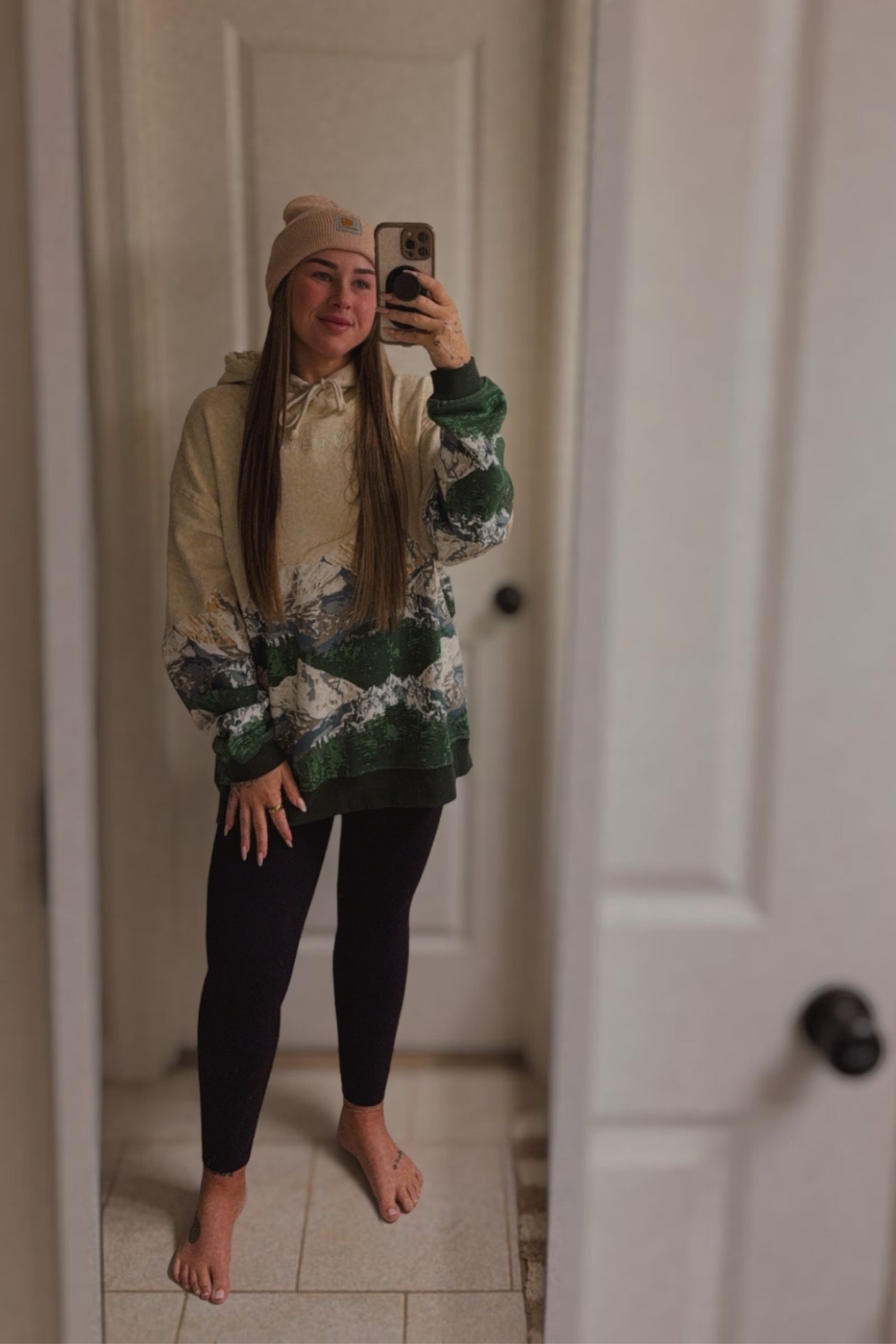 Winter vibes all month long ✨

#LTKSeasonal #LTKWatchNow #LTKMidsize