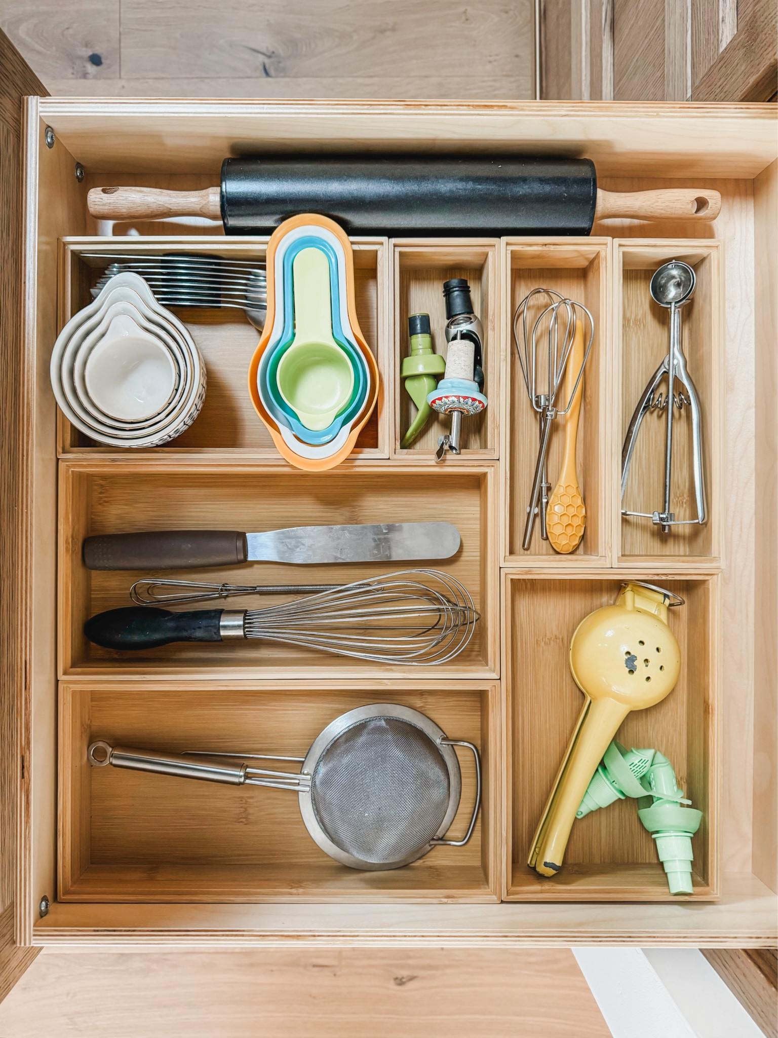 I love unpacking kitchens and helping families get settled in! A few weeks ago we unpacked the most stunning new kitchen and now all of their drawers are organized and ready for holiday cooking! 

#LTKFamily #LTKHome