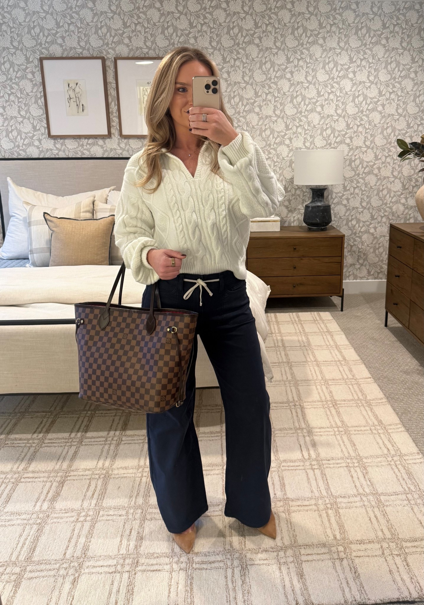 Best Paige pants for every season. 

#OOTD #WinterOutfit #ChicStyle #MinimalStyle #LeatherPants #HudsonJeans #Paige #PaigeJeans #CapsuleWardrobe #EffortlessStyle #NeutralOutfit #WorkWear #WomensWorkwear #Women’sFashion #StyleInspo #OutfitIdeas #EverydayStyle #LTKStyle #SweaterWeather 

#LTKWorkwear #LTKPetite #LTKootd