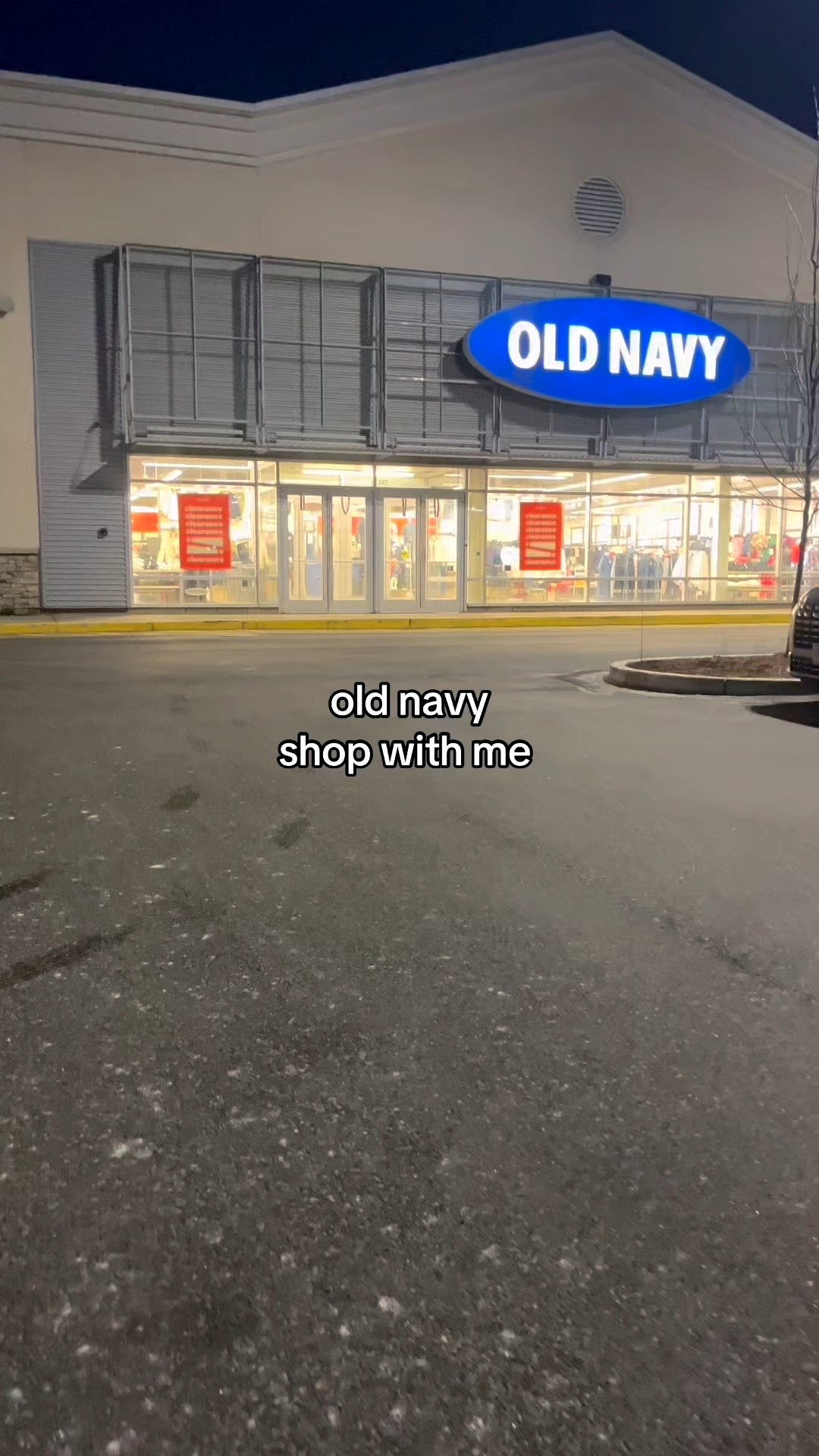Old Navy Shop With Me | Affordable Fashion Finds
Sharing my favorite Old Navy pieces—perfect basics, trendy staples, and comfy everyday outfits. All items are linked and easy to shop on LTK 🛍️
#OldNavyHaul #AffordableStyle #LTKShopping #CasualOutfits

#LTKootd #LTKWorkwear #LTKFindsUnder50