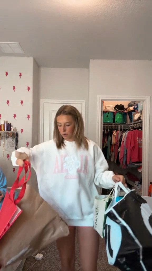 Back to school favs! 

#LTKSeasonal #LTKBacktoSchool #LTKFind