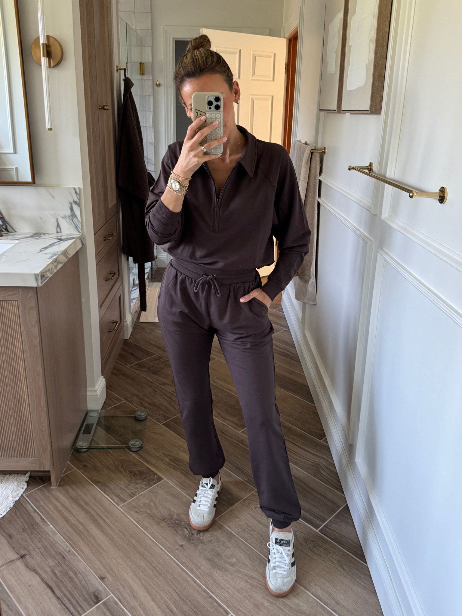 Soft coat and lightweight jogger and pullover set. Size XS | TTS 

#LTKStyleTip #LTKActive #LTKShoeCrush