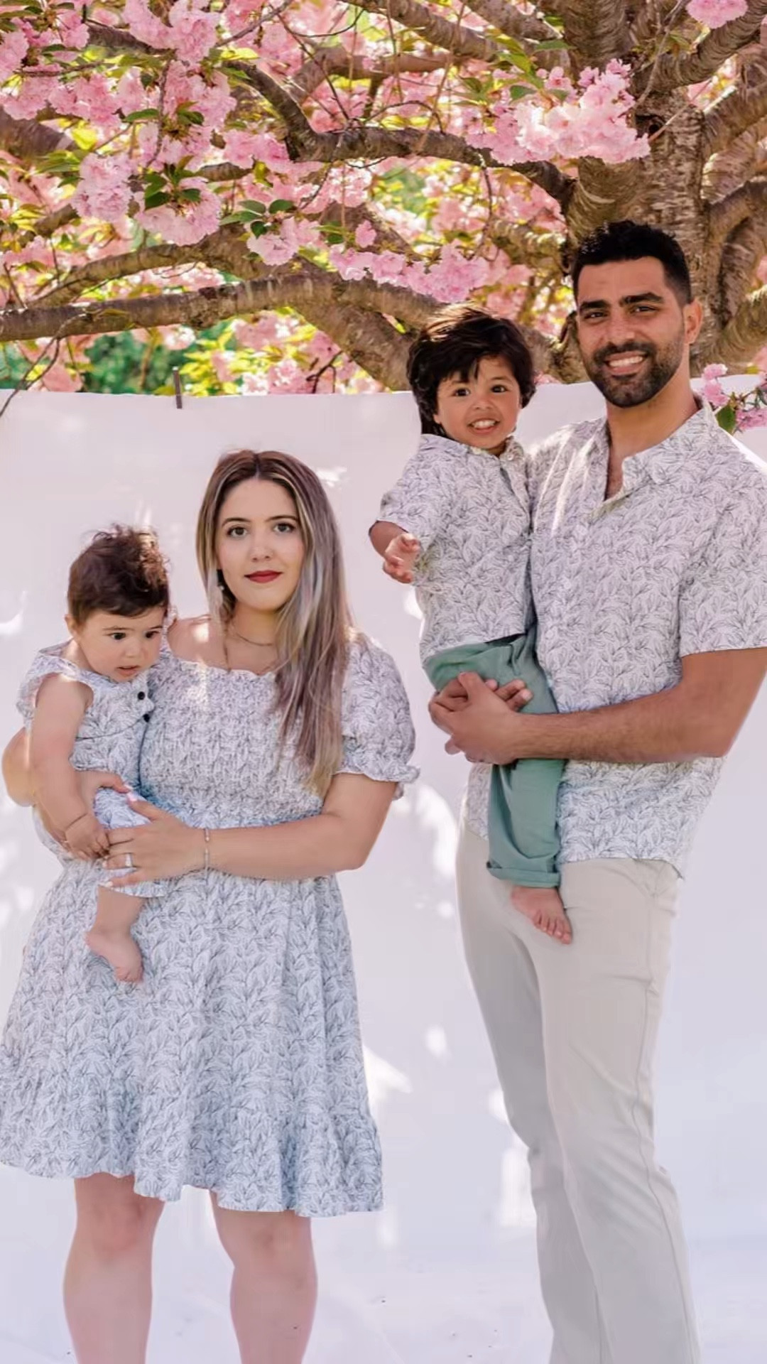 This leaf print matching family outfit has the prettiest fresh spring vibe 🍃 Perfect for mommy and me looks, family photoshoots, Easter celebrations, or outdoor spring events. Currently 15% off.
#MommyAndMeOutfits #MatchingFamilyStyle #SpringPhotoshootIdeas #FamilyMatchingLooks #SpringFashionFinds

#LTKmomlife #LTKSpringSale #LTKSaleAlert