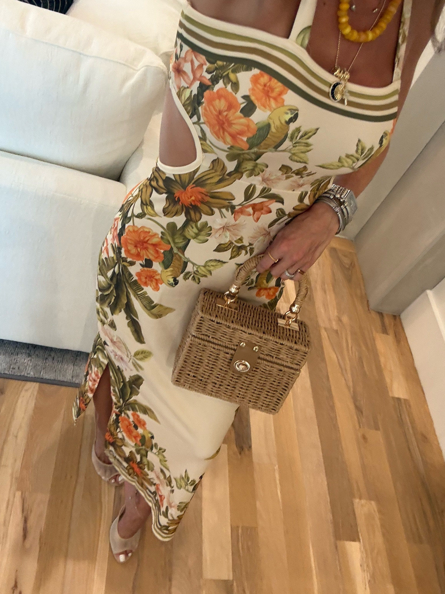 Date night dress farm Rio look for less dress petite friendly I’m around 5ft

#LTKSaleAlert #LTKPetite