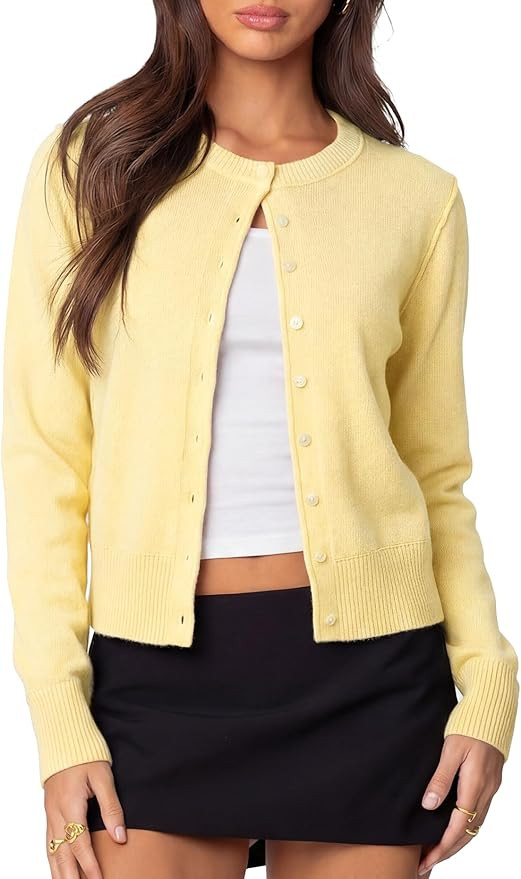 Darong Women's Lightweight Cardigan Sweater Long Sleeve Button Down Crew Neck Spring Outfits Fash... | Amazon (US)