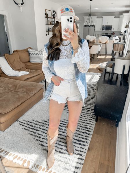 Country Concert Outfit 🤍

Tube Top — xs
Lace Top — small
Vest — xs
Shorts — 27 (but I should’ve done my normal 26!)

*you can use code MEGHAN15 to save 15% off on the hat! 

neutral western outfit | cowgirl boots outfit | tecovas Annie boot | western boots outfit | country concert style | Nashville outfit ideas | white lace top outfit | white denim shorts outfit | oversized denim vest outfit | Nashville style 

#LTKShoeCrush #LTKFindsUnder100 #LTKFindsUnder50