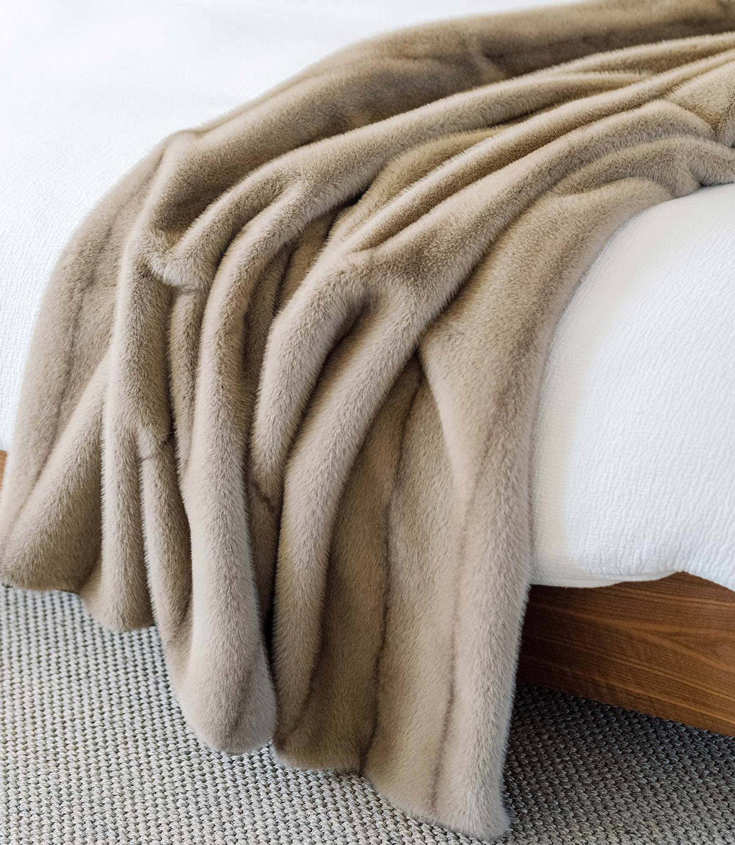 Mila Faux Fur Throw | Peacock Alley | Luxury Bedding & Bath Linens