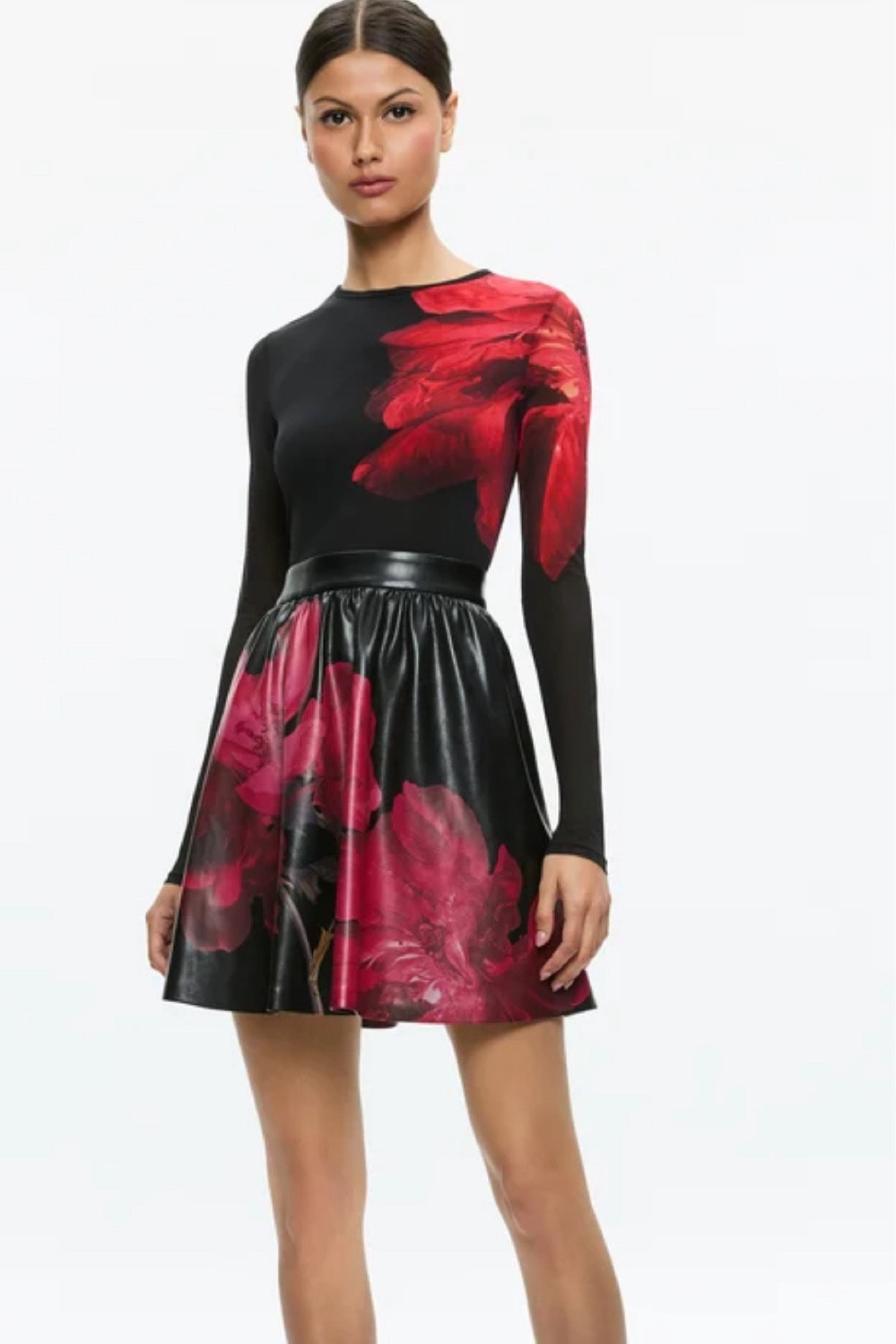 Love everything about this dress. This print is gorgeous! Great for party or the holidays. 

#LTKSeasonal #LTKStyleTip #LTKParties