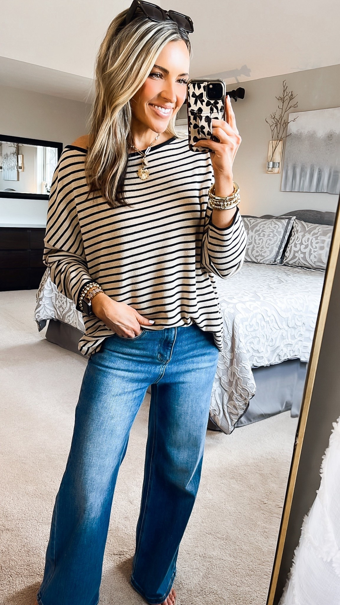 Effortlessly comfy with the perfect slouchy fit! Perfect sweater for spring! Pair it with my favorite jeans and flip flops for a perfect day look

#LTKmomlife #LTKootd #LTKFindsUnder50