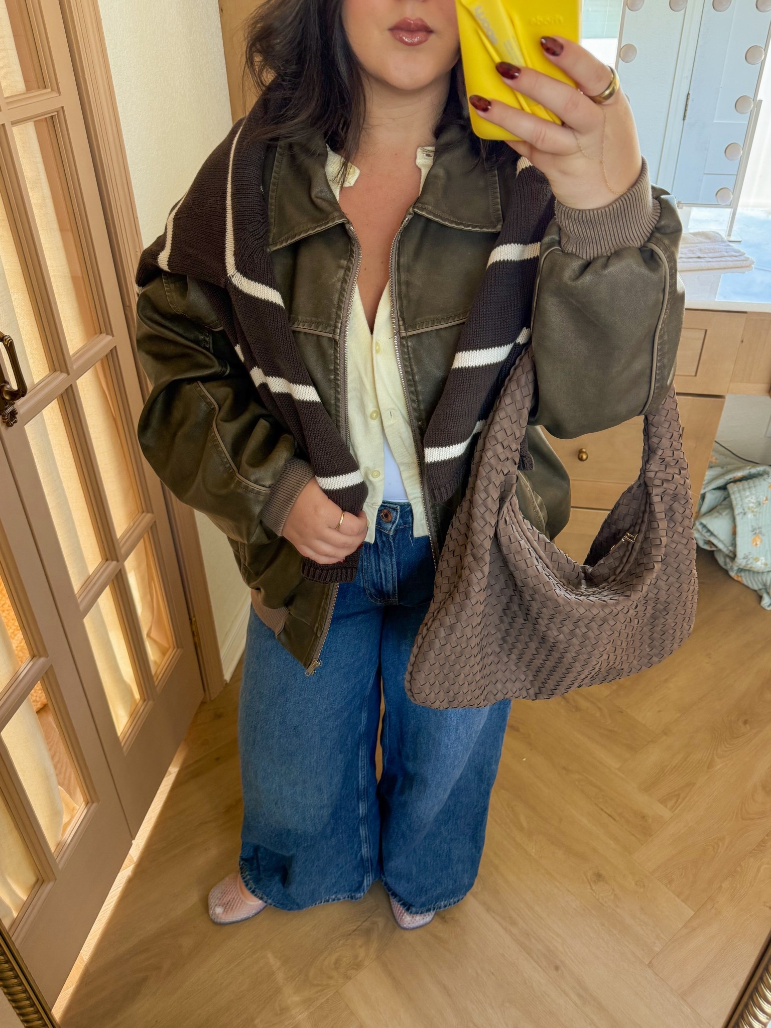 finally sweater weather 🧸🍂 my favorite jacket!!

#LTKSeasonal #LTKMidsize #LTKootd