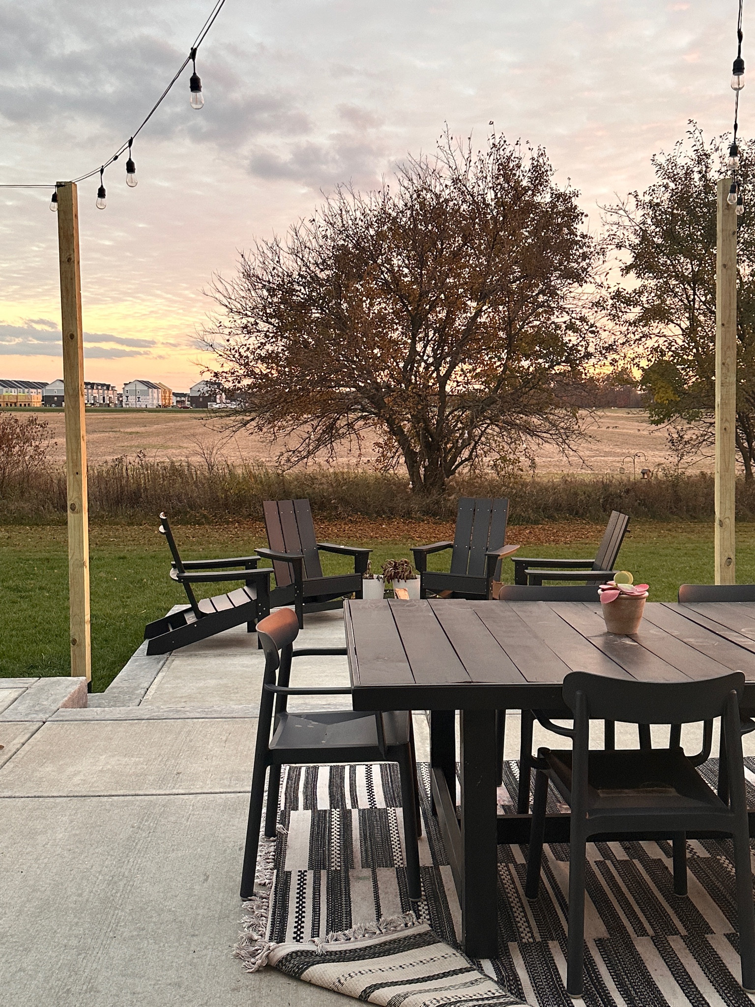 I hope patio season isn’t over yet!  We just added these bistro lights and get really make the space so warm! 
#bistrolighting #outdoors #outdoordecor #outdoorlighting #solarlights

#LTKSeasonal #LTKhome