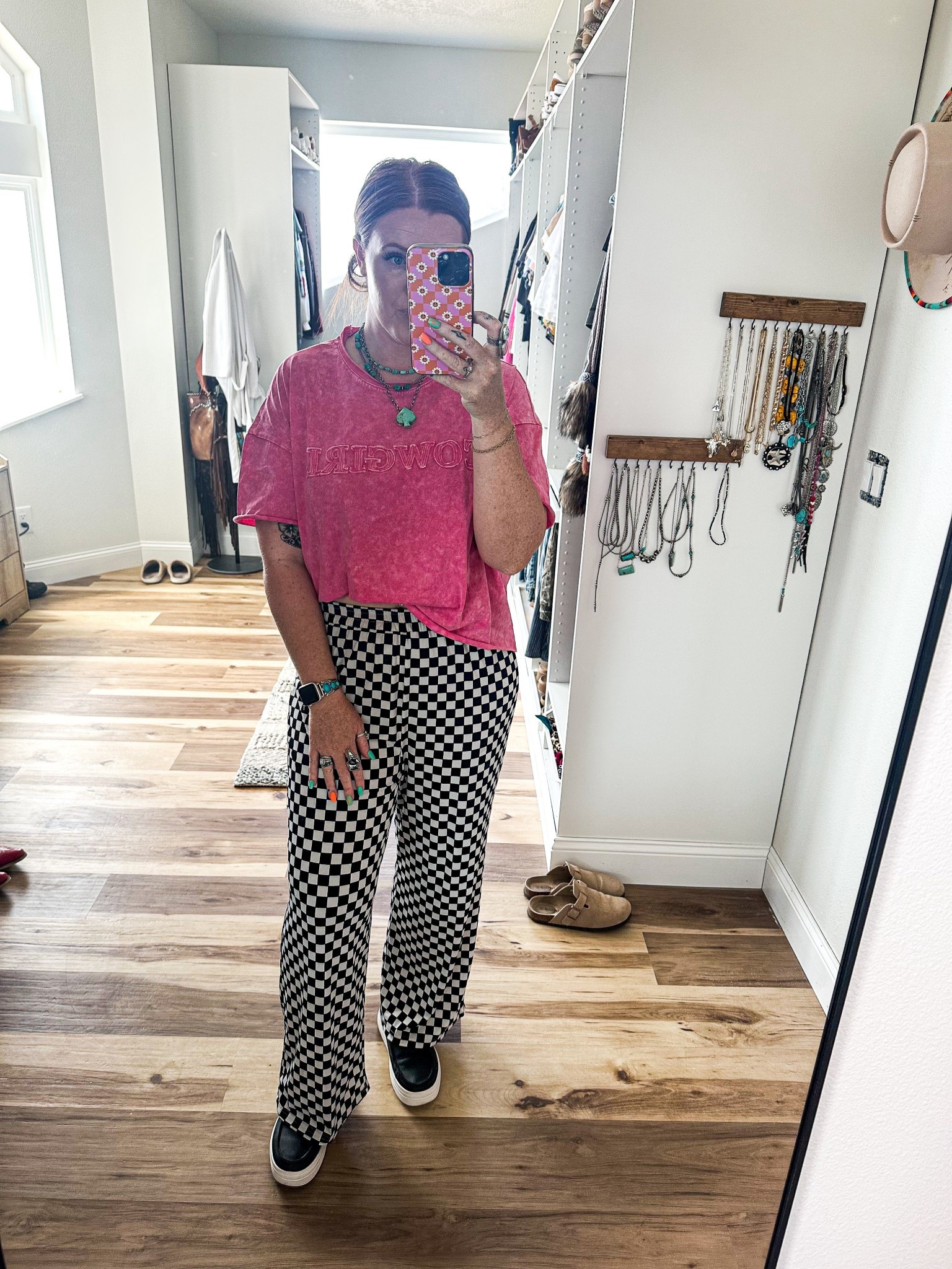 Checkered goes with every color 🩷

#LTKStyleTip #LTKU #LTKFindsUnder100