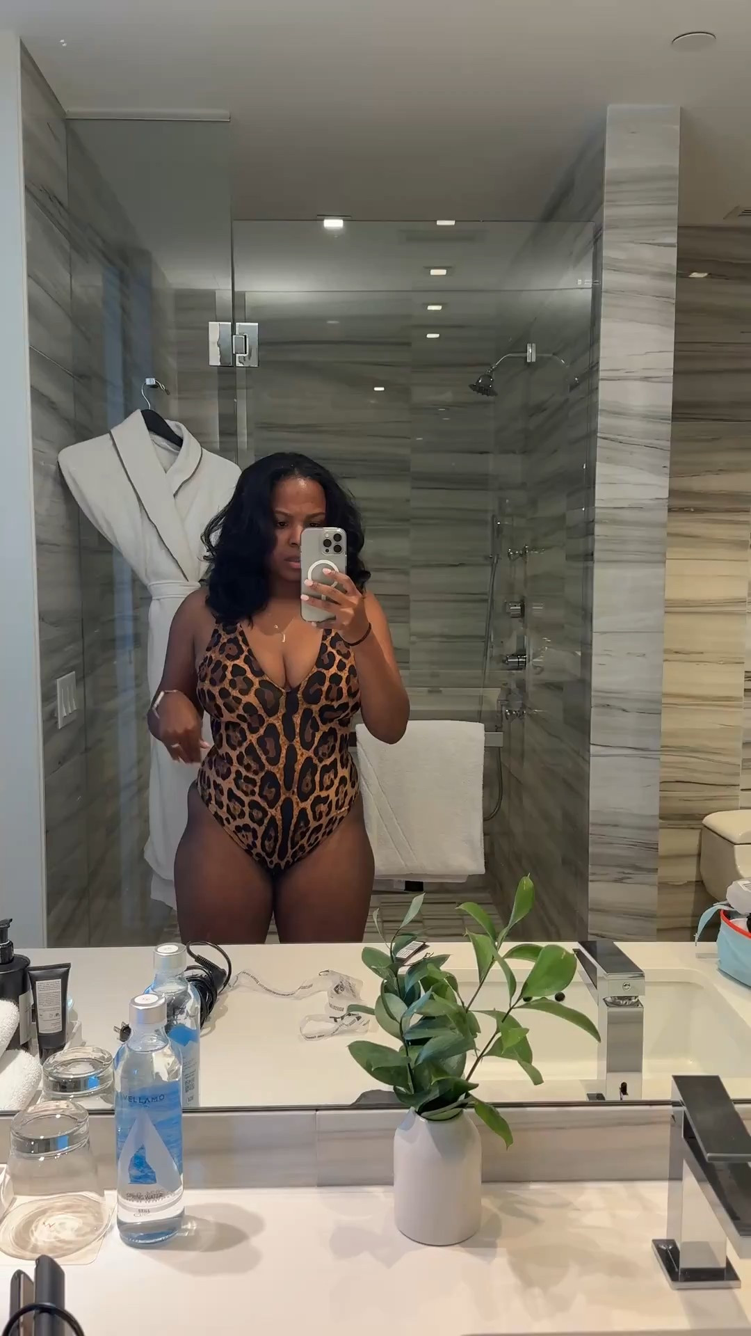 5 months postpartum in Miami & finally feeling like me again ✨
Linked every outfit that helped me feel confident, comfy & cute 💛
Follow for effortless mom style that brings the soft life with it 💅🏾
#PostpartumStyle #LTKMom #SAHMStyle #WhatIPacked

#LTKSummerEdit #LTKMidsize