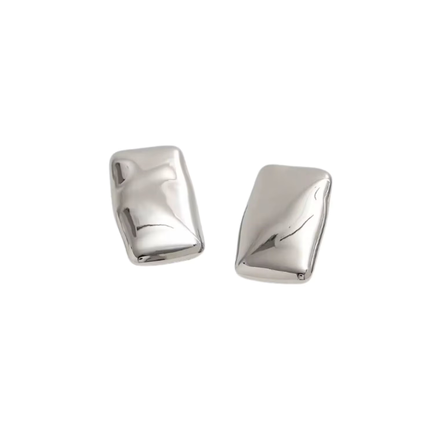 Annie Apple Joelle Oversized Rectangle Silver Studs | Wolf & Badger