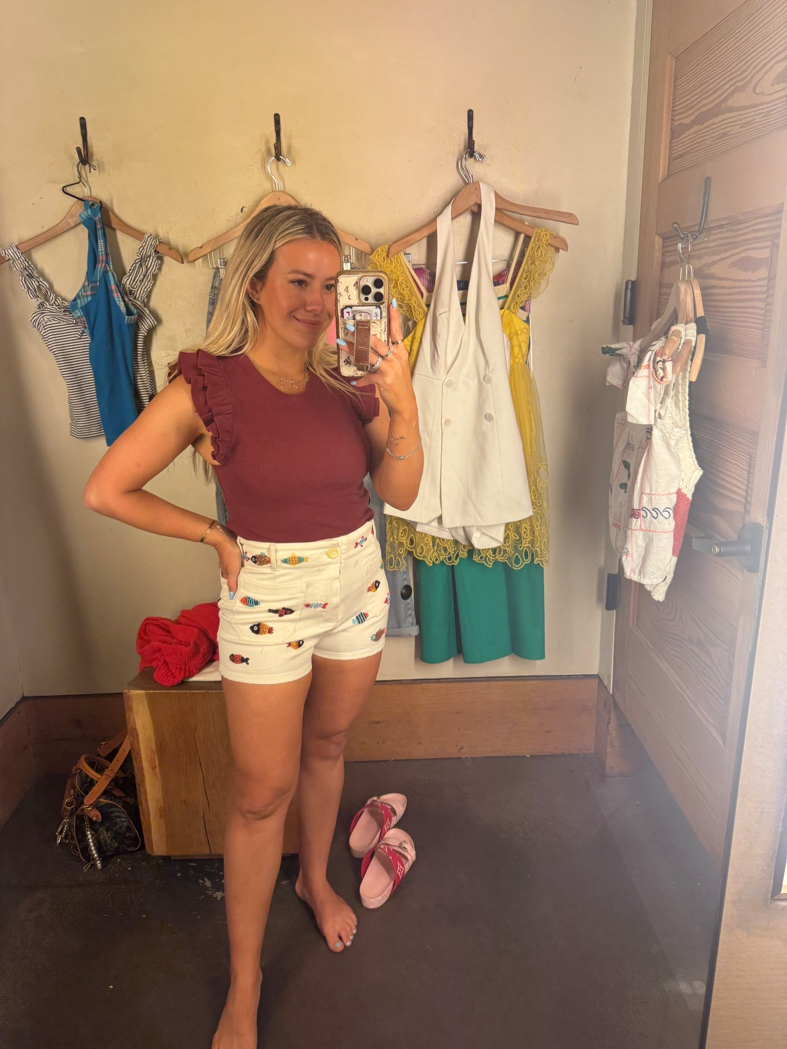 ALI20 for 20% Off $100+ Reg Price Apparel, Accessories, Shoes, Beauty & Home

#LTKSeasonal #LTKStyleTip #LTKTravel