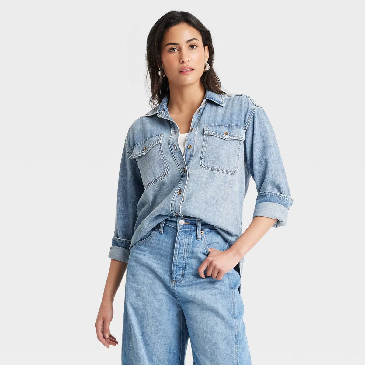 Women's Long Sleeve Oversized Button-Down Denim Shirt - Universal Thread™ Medium Wash | Target