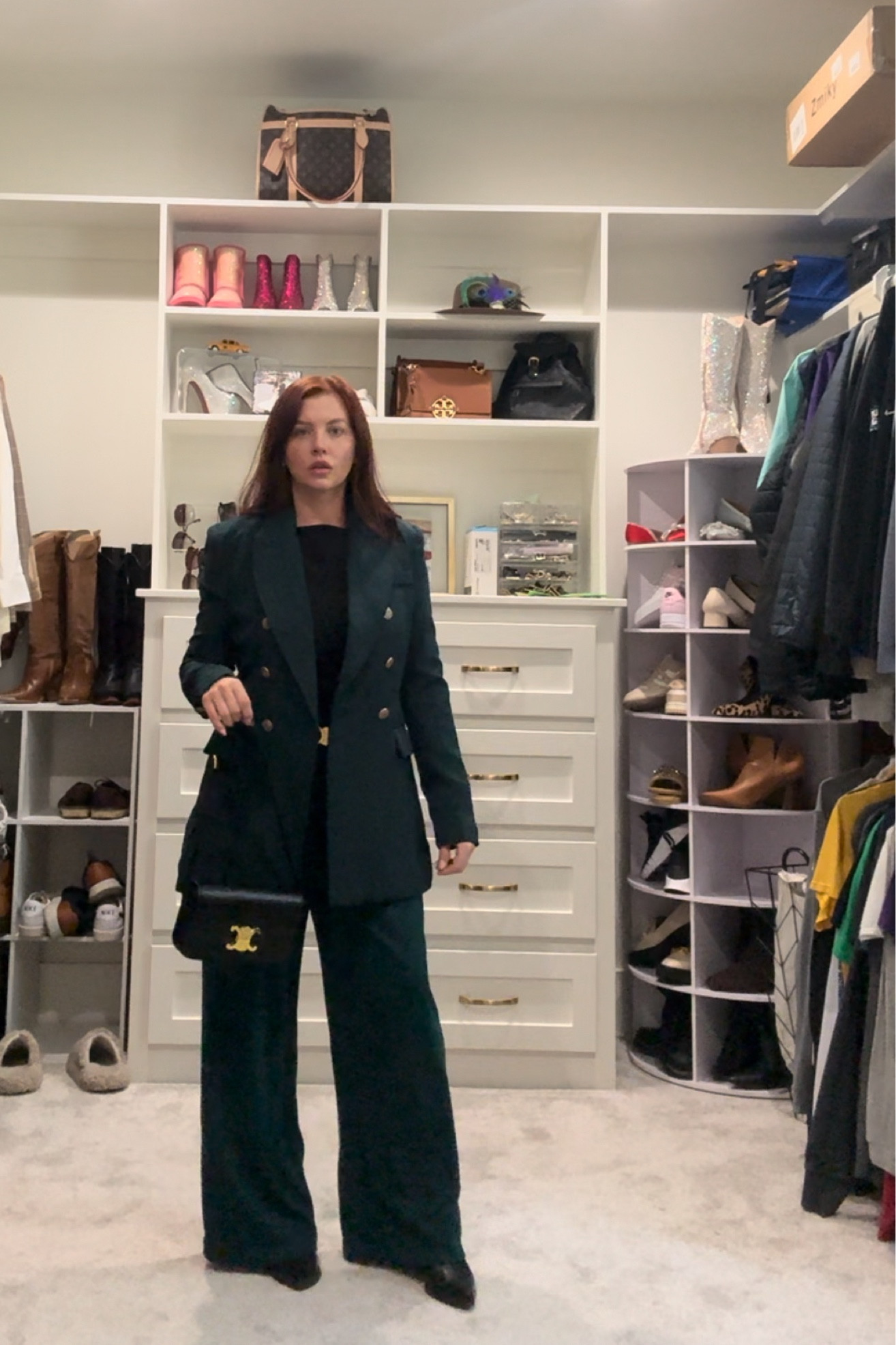 "Suit up for success! 🧳✨ Packing essentials for a corporate trip made easy. #BusinessTravel #CorporateStyle #PackingTips"

#LTKWorkwear #LTKStyleTip #LTKTravel