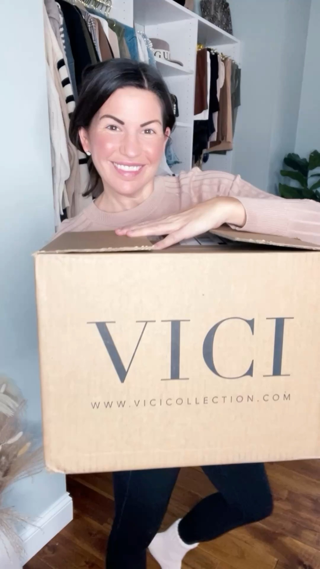 Vici haul
Spring arrivals 
LTK + Vici sale starts in two days! 

Cropped grey sweater size medium
Tie front white blouse size small
Mustard full button size medium
Short sleeve denim size small
Long sleeve denim size medium
Button front vest size medium 
Cinched blazer size small 


#LTKSaleAlert #LTKWatchNow #LTKxVICI