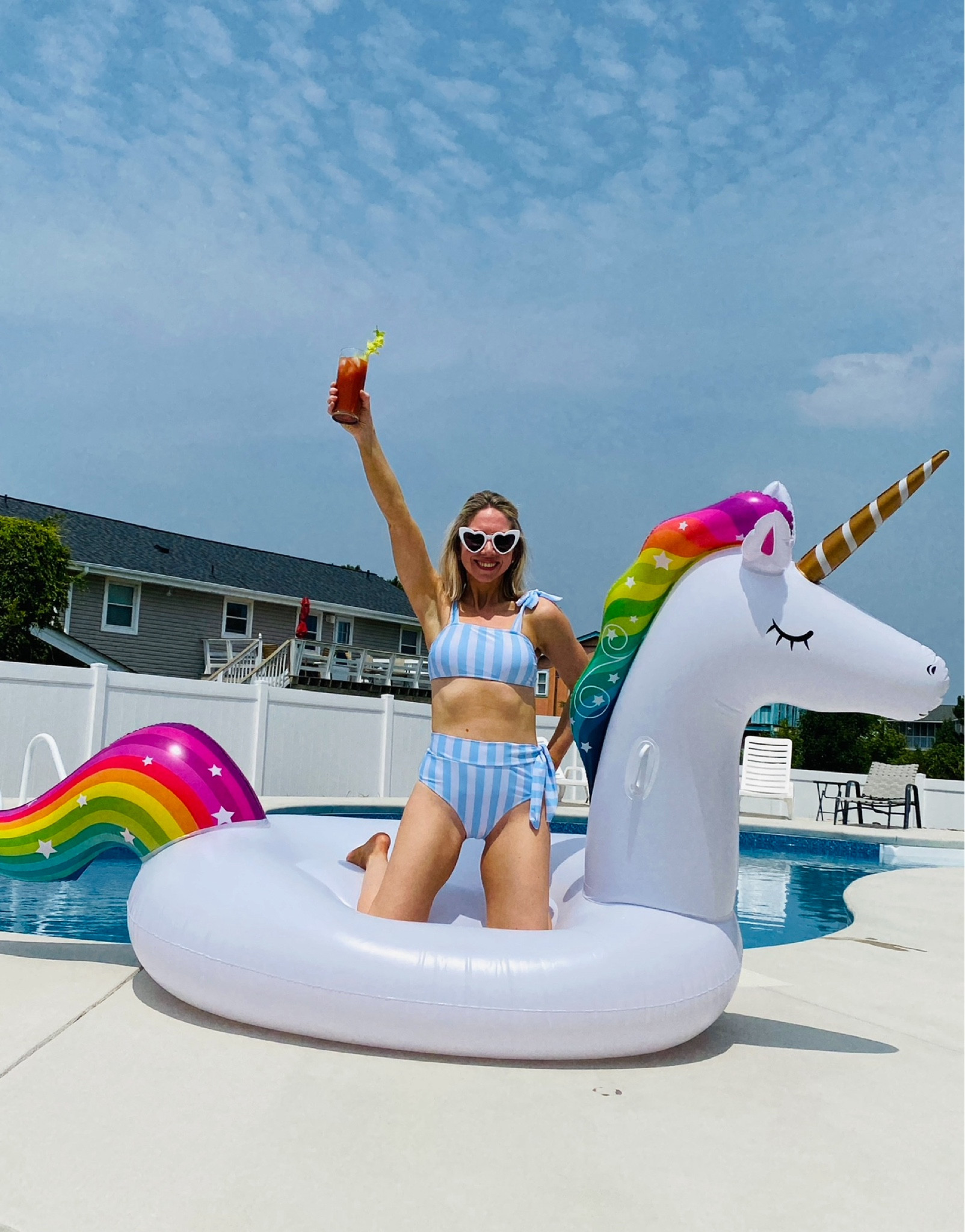 Unicorn pool float 
Pool floats 
Summer fun 
Swimsuit 
Amazon finds 

#LTKSwim #LTKBeauty #LTKSaleAlert