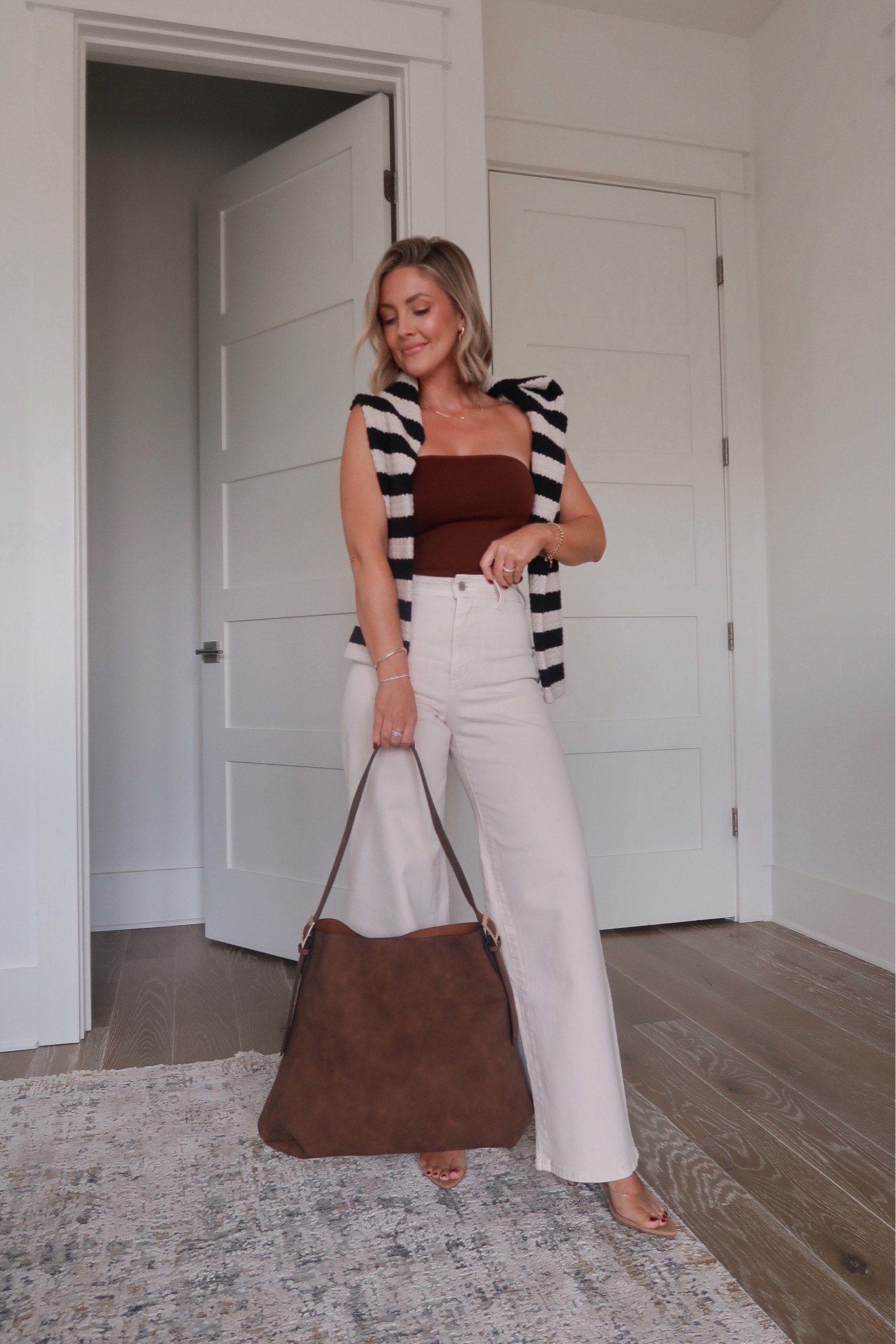 XS Target tube top / 0 Target pants / XS Abercrombie cardigan 🤎

#LTKStyleTip #LTKFindsUnder50 #LTKItBag