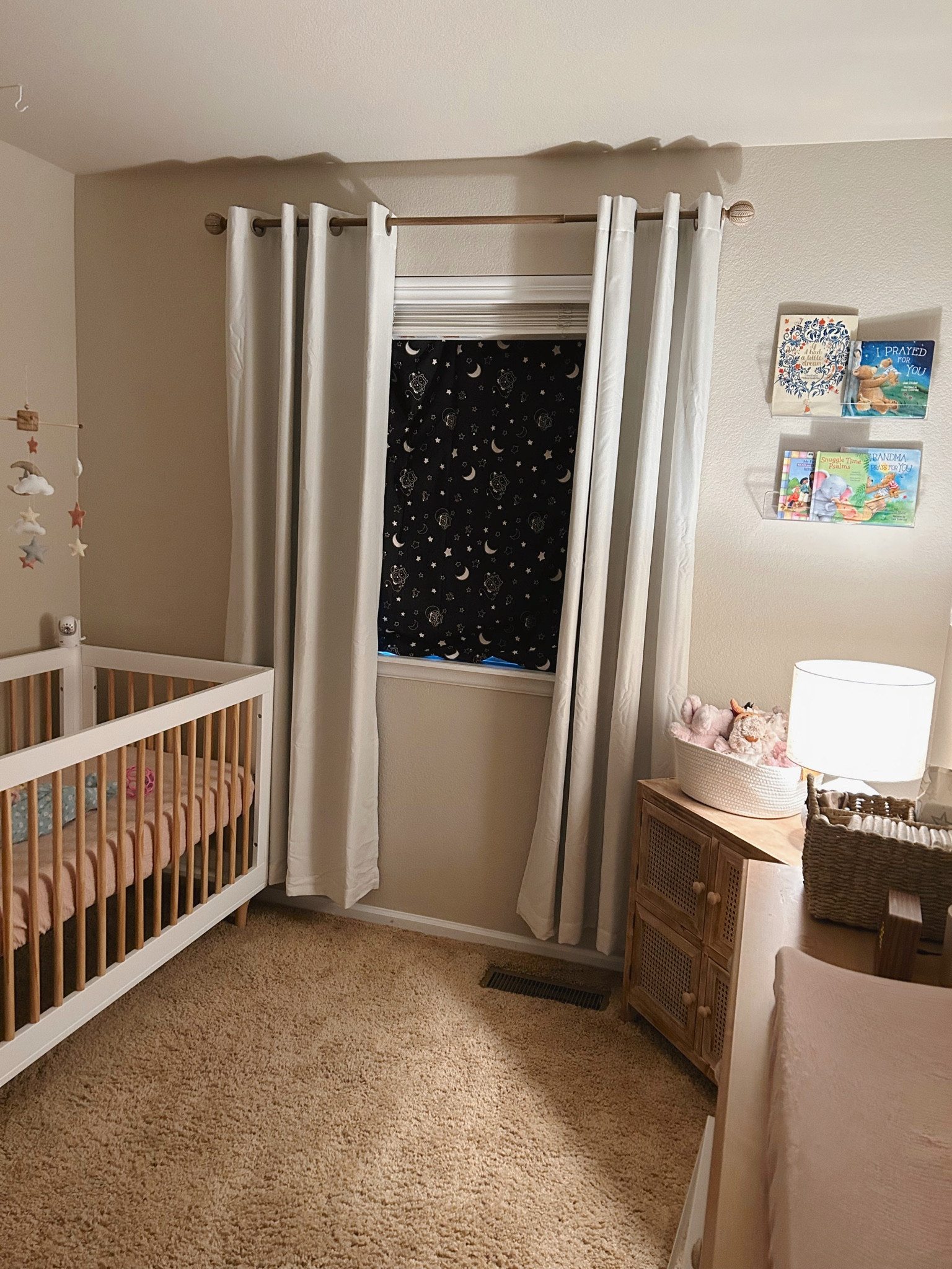 Nursery black out curtain! 🌙 🌟 