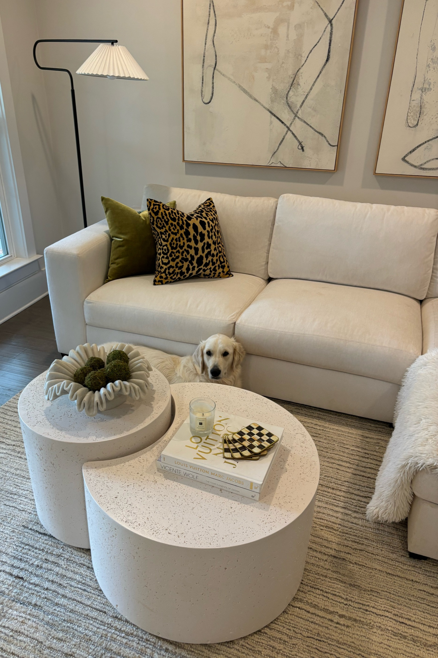 Living room decor! 

#LTKHome #LTKStyleTip