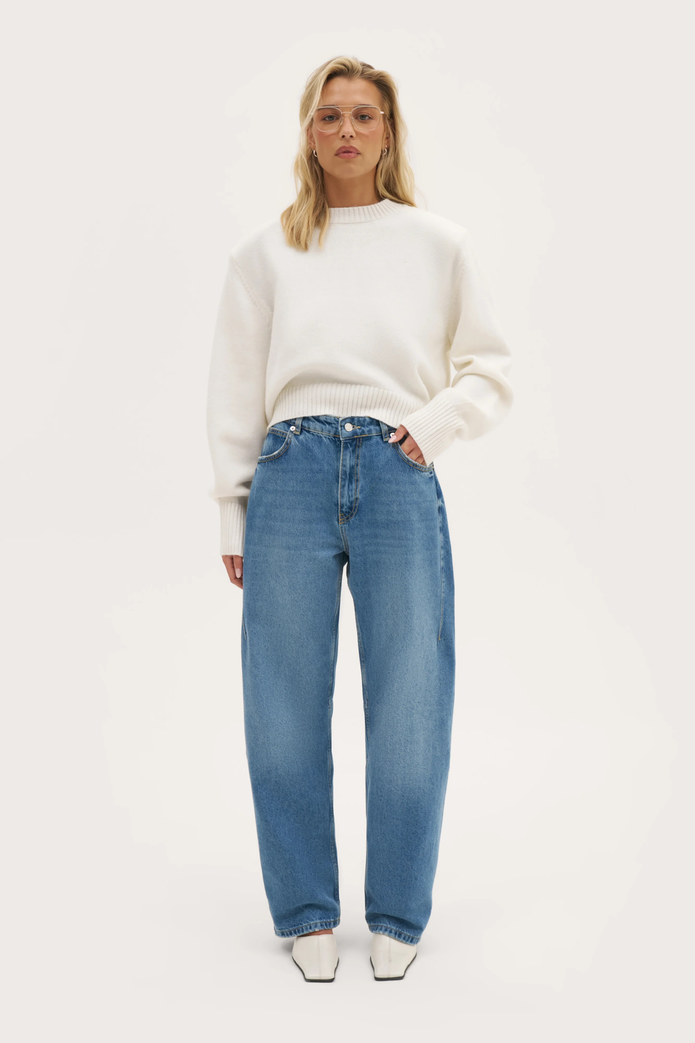 Every Wear Jeans - Mid Blue | Maebe UK