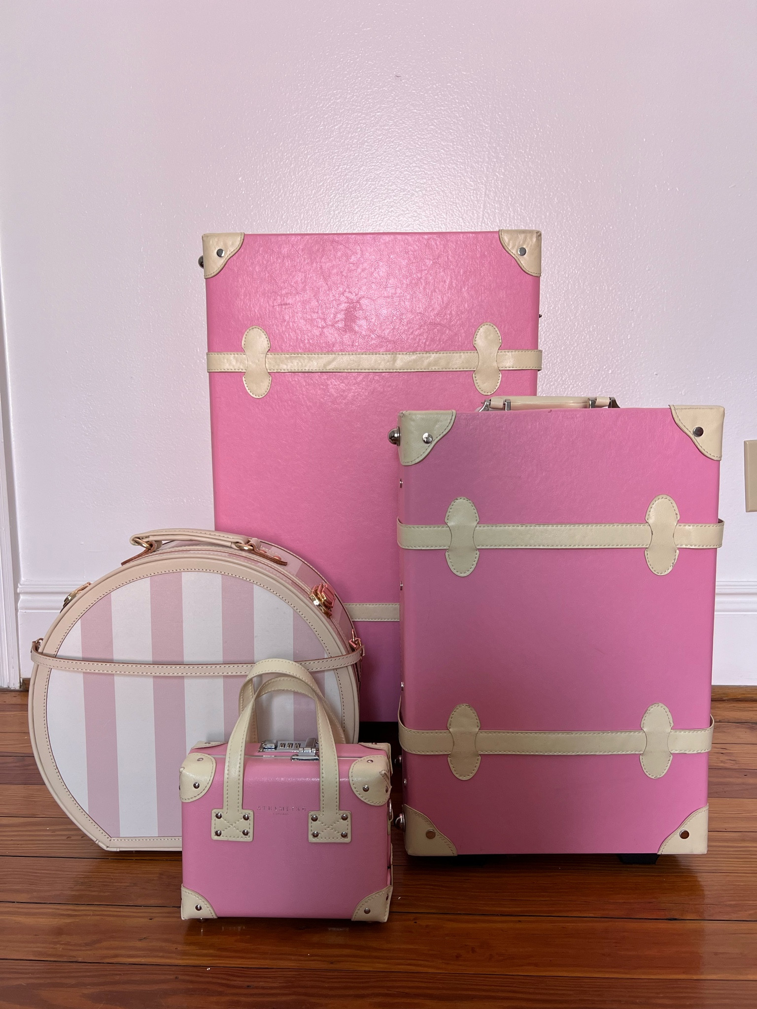 Steamline Luggage Set, Matching Luggage Sett

#LTKtravel