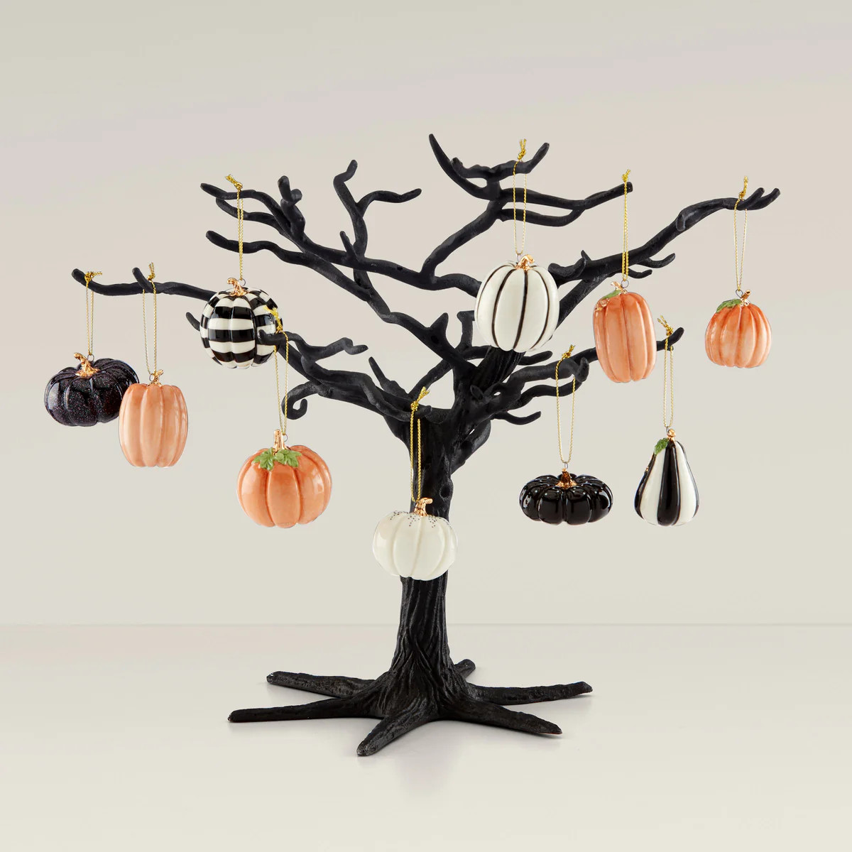 Mini Pumpkin 10-Piece Ornament & Tree Set | Lenox