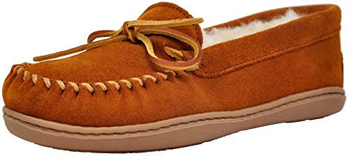Minnetonka Women’s Sheepskin Hardsole Brown Moccasin 10 M US | Amazon (US)