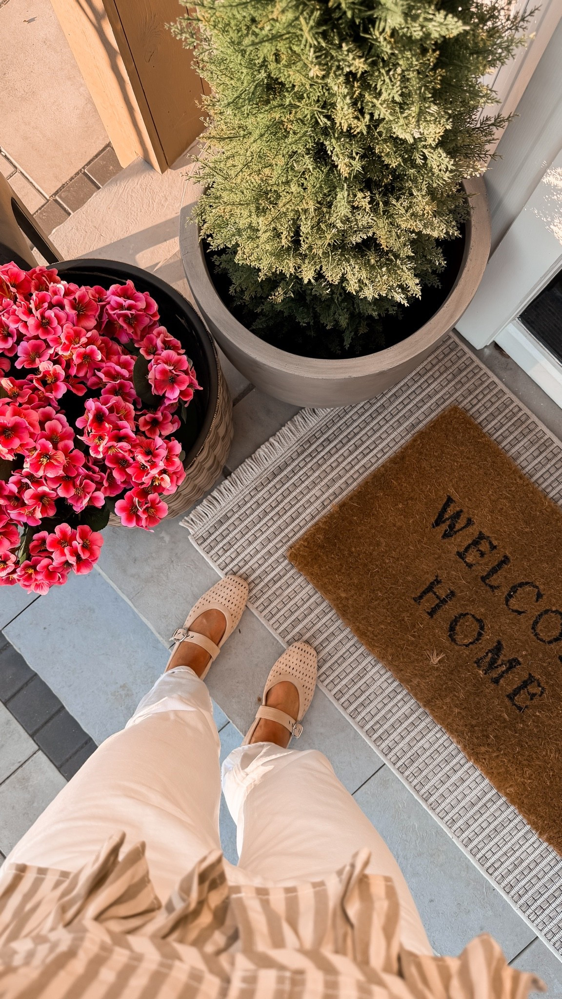 These UV-Resistant faux outdoor plants are a must for me! No maintenance, no worrying about little critters eating them, and I can use them for years to come. The perfect realistic look and texture, too!

#LTKHome