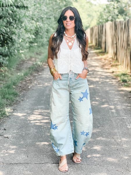 
Simply like this post and comment “Free People” for all the details of this amazing @freepeople haul to be sent straight to your inbox🙌🏻 Or you can head to my stories to shop👌🏼
#freepeoplepartner 
Free people- concert style- country concert- vacation style- summer outfits- cool mom style- boho style- vacation dress-try on with me

#LTKSeasonal #LTKFindsUnder100 #LTKStyleTip
