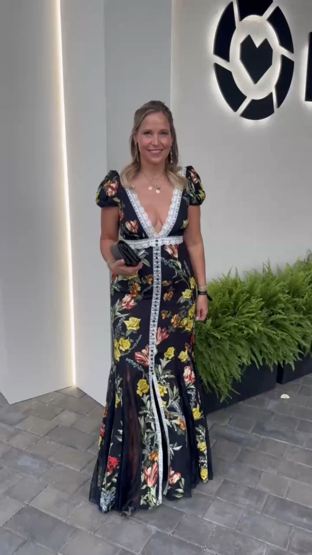 I love any excuse to get dressed up! This was one of those that I was so excited to finally wear out! It had the perfect shape and I loved all the little details on it!

#LTKMidsize #LTKOver40 #LTKSeasonal